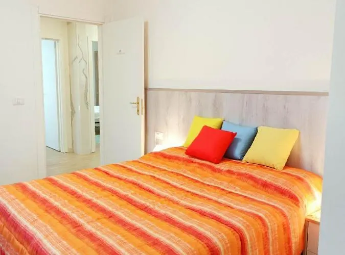 Arcobaleno Mestre-venezia Apartment *